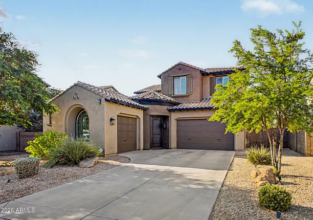 Photo 1 of Single family home for sale at 3726 E Cat Balue Dr, Phoenix, AZ 85050 | MLS# 7075423 | Listing updated on 2026-09-14