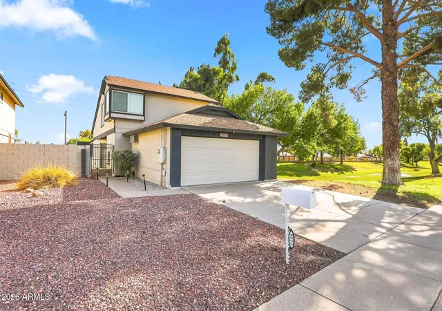 Photo 1 of Single family home for sale at 6321 W Becker Ln, Glendale, AZ 85304 | MLS# 7073422 | Listing updated on 2026-10-06