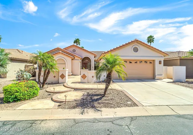 Photo 2 of Sale Pending at 24111 S Lakestar Dr, Sun Lakes, AZ 85248 | MLS# 7072672 | Listing updated on 2026-09-09