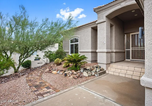 Photo 2 of Single family home for sale at 15811 E Primrose Dr, Fountain Hills, AZ 85268 | MLS# 7074614 | Listing updated on 2026-09-13