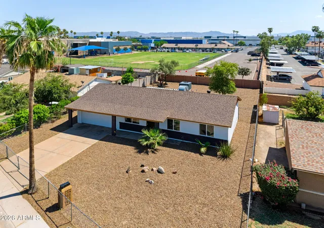 Photo 4 of Sale Pending at 4529 W Granada Rd, Phoenix, AZ 85035 | MLS# 7074995 | Listing updated on 2026-09-09