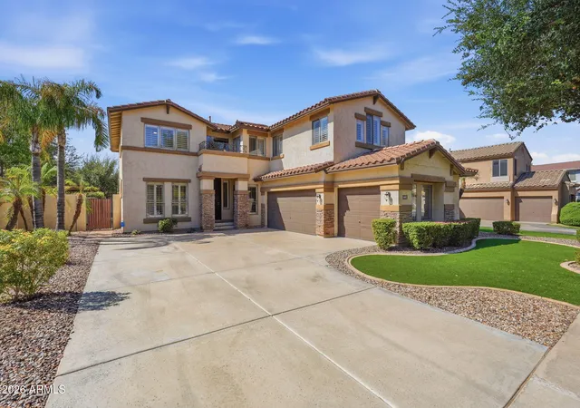 Photo 3 of Single family home for sale at 4481 E Lantern Pl, Gilbert, AZ 85297 | MLS# 7074329 | Listing updated on 2026-10-18
