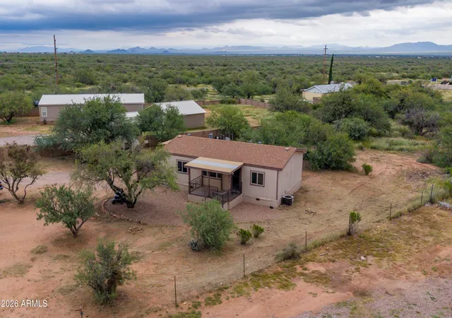 Photo 1 of Manufactured home for sale at 5635 S Wild Rose Rd, Hereford, AZ 85615 | MLS# 7075176 | Listing updated on 2026-09-27