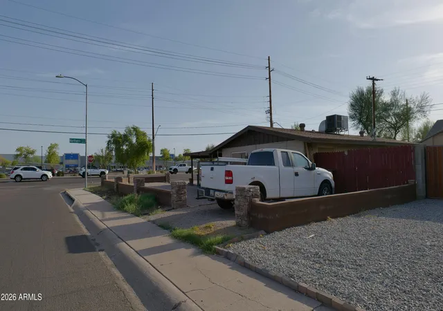 Photo 3 of Single family home for sale at 5602 W Northern Ave, Glendale, AZ 85301 | MLS# 7076003 | Listing updated on 2026-09-05