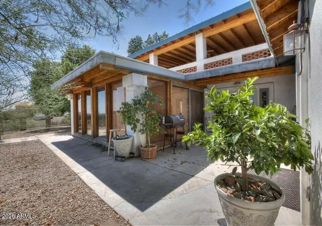 Photo 2 of Single family home for sale at 43950 N 11th Avenue, New River, AZ 85087 | MLS# 7076429 | Listing updated on 2026-09-08