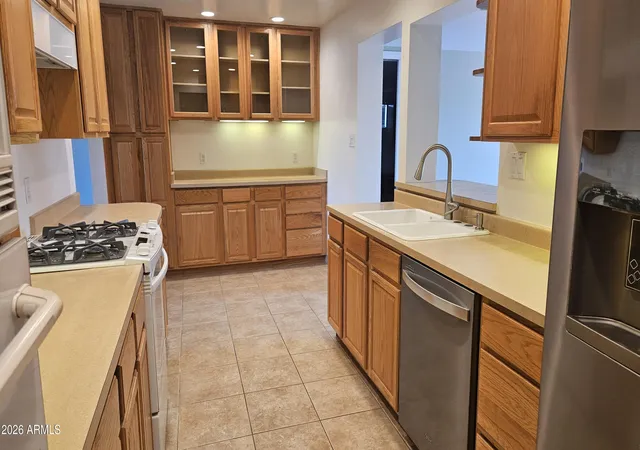Photo 4 of Single family home for sale at 516 W 18th Street, Tempe, AZ 85281 | MLS# 7073216 | Listing updated on 2026-09-17