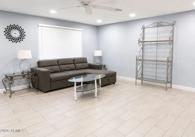 Photo 3 of Single family home for sale at 2922 N 39Th Ave W, Phoenix, AZ 85019 | MLS# 7073294 | Listing updated on 2026-09-02