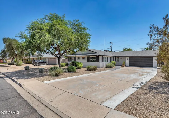 Photo 3 of Single family home for sale at 3001 E Cholla St, Phoenix, AZ 85028 | MLS# 7073253 | Listing updated on 2026-09-23