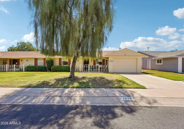 Photo 1 of Townhouse for sale at 10343 W Prairie Hills Cir, Sun City, AZ 85351 | MLS# 7076609 | Listing updated on 2026-09-19