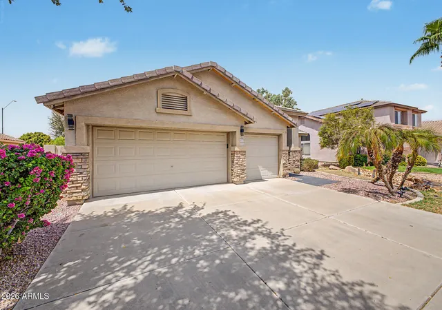 Photo 2 of Single family home for sale at 21122 N 80th Lane, Peoria, AZ 85382 | MLS# 7073261 | Listing updated on 2026-09-08