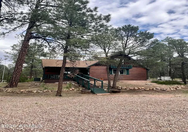 Photo 2 of Single family home for sale at 3331 Mogollon Dr, Overgaard, AZ 85933 | MLS# 7073812 | Listing updated on 2026-09-10