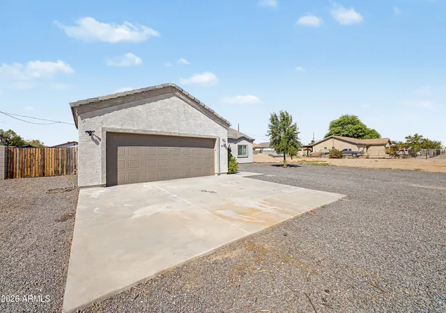Photo 2 of Single family home for sale at 5678 E Pony Trak Ln, San Tan Valley, AZ 85140 | MLS# 7073903 | Listing updated on 2026-09-18