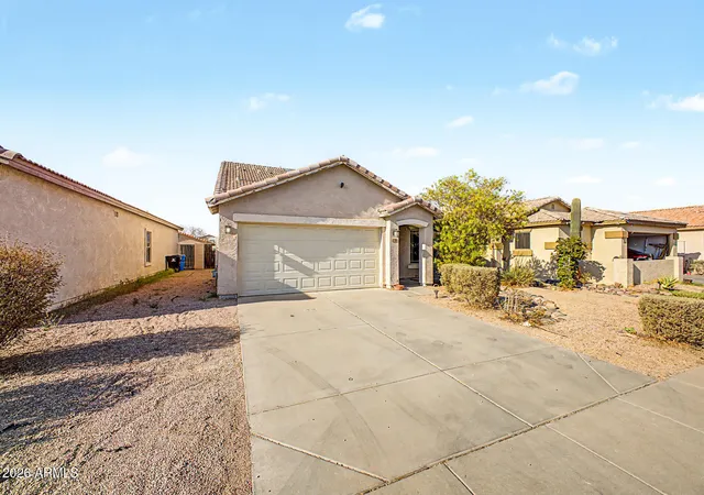 Photo 2 of Single family home for sale at 6518 W Riva Rd, Phoenix, AZ 85043 | MLS# 7074716 | Listing updated on 2026-09-08