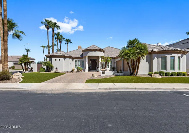 Photo 3 of Single family home for sale at 750 W Azalea Dr, Chandler, AZ 85248 | MLS# 7077628 | Listing updated on 2026-09-15