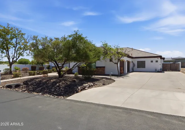 Photo 4 of Single family home for sale at 18135 W Missouri Ave, Litchfield Park, AZ 85340 | MLS# 7073347 | Listing updated on 2026-10-05
