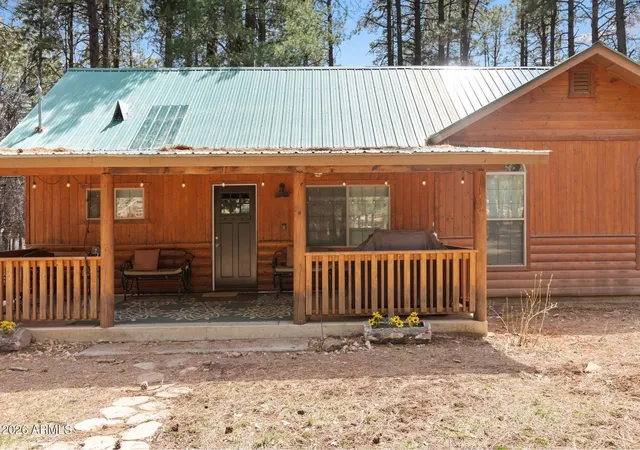 Photo 4 of Single family home for sale at 2524 Old Rim Rd, Forest Lakes, AZ 85931 | MLS# 7074161 | Listing updated on 2026-09-06