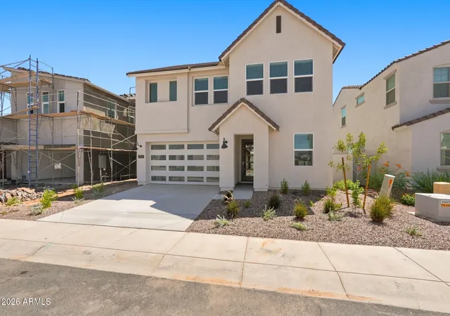 Photo 3 of Single family home for sale at 3307 W Emerald Rd, San Tan Valley, AZ 85144 | MLS# 7073363 | Listing updated on 2026-09-19