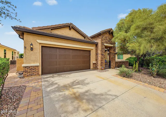 Photo 4 of Single family home for sale at 7337 W Silver Spring Way, Florence, AZ 85132 | MLS# 7085393 | Listing updated on 2026-10-09