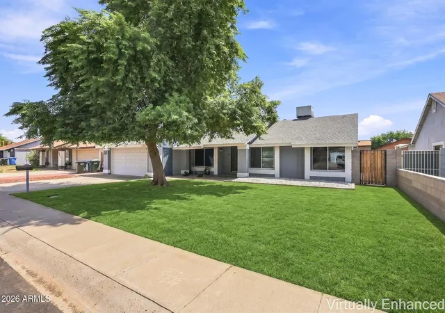 Photo 3 of Single family home for sale at 7635 W College Dr, Phoenix, AZ 85033 | MLS# 7075893 | Listing updated on 2026-09-10