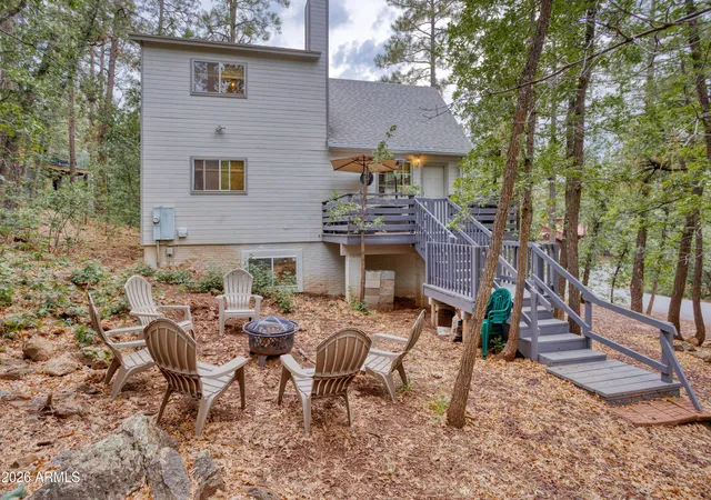 Photo 3 of Single family home for sale at 2972 S Wapiti Ln, Pinetop, AZ 85935 | MLS# 7074886 | Listing updated on 2026-09-10