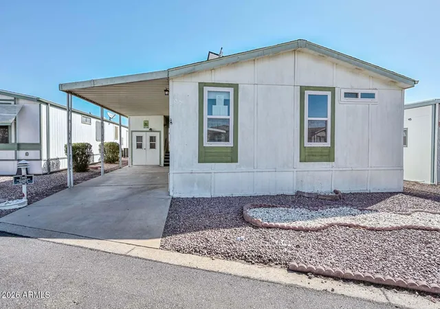 Photo 2 of Manufactured home for sale at 17200 W Bell Rd #1562, Surprise, AZ 85374 | MLS# 7075804 | Listing updated on 2026-09-05