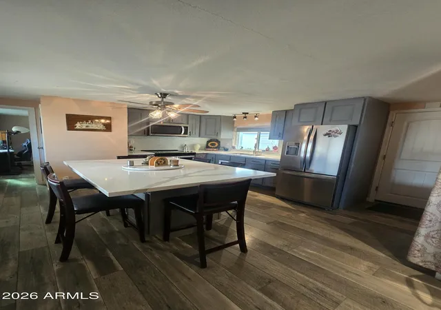Photo 3 of Manufactured home for sale at 8401 N 67th Avenue #11, Glendale, AZ 85302 | MLS# 7073512 | Listing updated on 2026-09-15