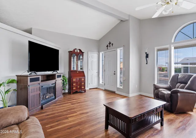 Photo 3 of Manufactured home for sale at 3700 S Tomahawk Rd #8, Apache Junction, AZ 85119 | MLS# 7074729 | Listing updated on 2026-09-13