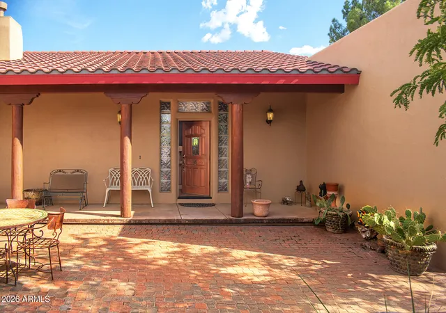 Photo 3 of Single family home for sale at 425 W Mesa Ln, Camp Verde, AZ 86322 | MLS# 7073805 | Listing updated on 2026-09-18