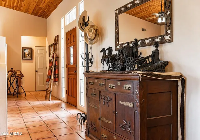 Photo 4 of Single family home for sale at 425 W Mesa Ln, Camp Verde, AZ 86322 | MLS# 7073805 | Listing updated on 2026-09-18