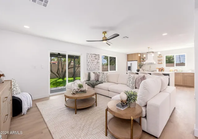 Photo 4 of Single family home for sale at 3601 E Charter Oak Rd, Phoenix, AZ 85032 | MLS# 7075871 | Listing updated on 2026-09-16