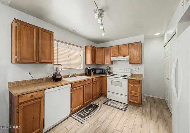 Photo 4 of Single family home for sale at 619 E Jensen St #32, Mesa, AZ 85203 | MLS# 7078327 | Listing updated on 2026-09-11