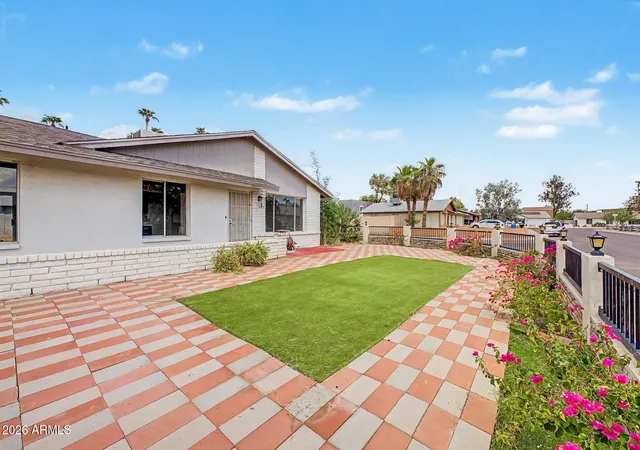 Photo 3 of Single family home for sale at 2002 W Bluefield Ave, Phoenix, AZ 85023 | MLS# 7076924 | Listing updated on 2026-09-08