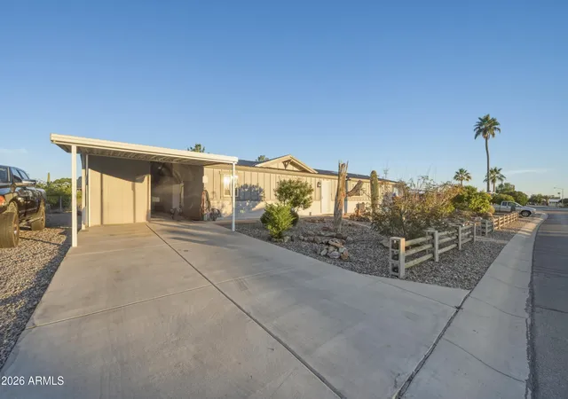 Photo 3 of Manufactured home for sale at 3705 N Florence Blvd, Florence, AZ 85132 | MLS# 7074617 | Listing updated on 2026-10-16