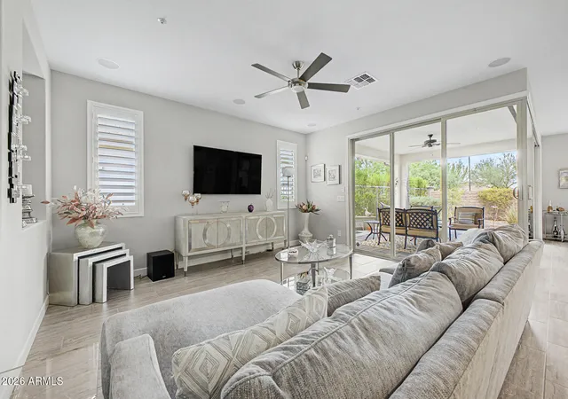 Photo 3 of Single family home for sale at 29401 N Sorrento Dr, Peoria, AZ 85383 | MLS# 7075367 | Listing updated on 2026-09-11