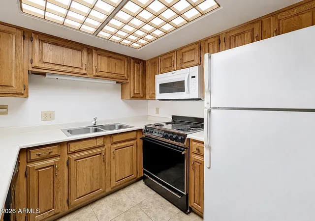 Photo 3 of House for sale at 10330 W Thunderbird Blvd #C128, Sun City, AZ 85351 | MLS# 7073904 | Listing updated on 2026-09-11