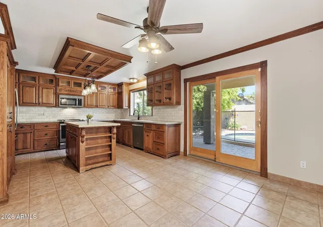 Photo 3 of Single family home for sale at 4658 E Kelly Dr, Gilbert, AZ 85234 | MLS# 7074850 | Listing updated on 2026-09-17