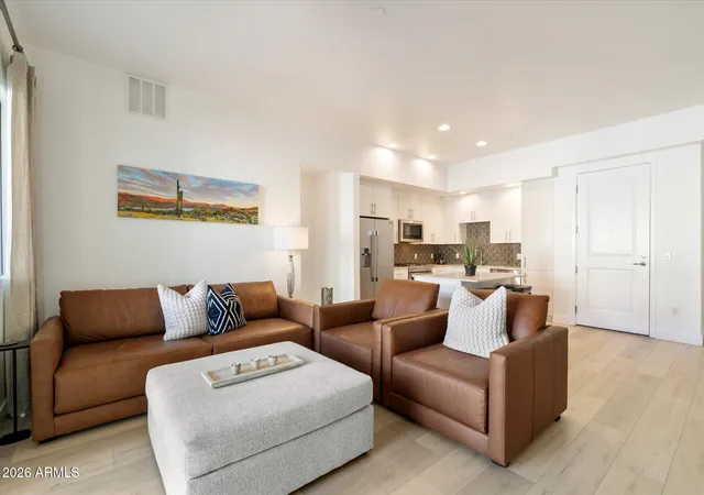 Photo 4 of House for sale at 7300 E Earll Dr #2008, Scottsdale, AZ 85251 | MLS# 7074812 | Listing updated on 2026-09-12