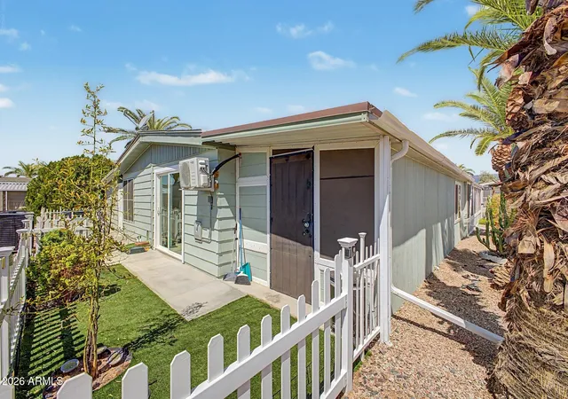 Photo 2 of Manufactured home for sale at 3104 E Broadway Rd #350, Mesa, AZ 85204 | MLS# 7075781 | Listing updated on 2026-09-13
