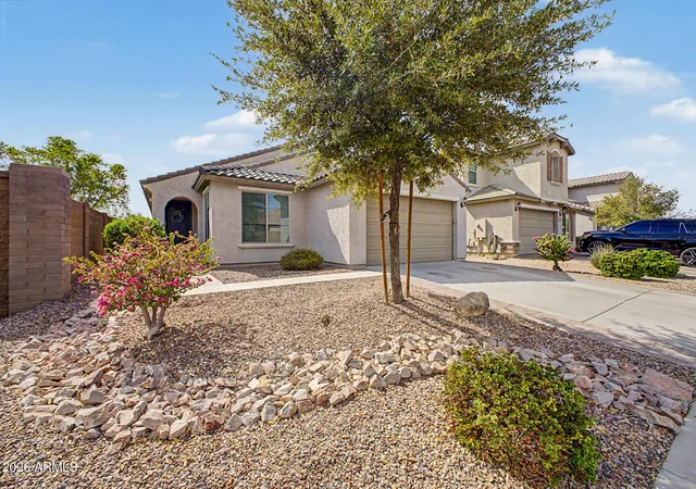 Photo 2 of Single family home for sale at 24728 N 96th Avenue, Peoria, AZ 85383 | MLS# 7074435 | Listing updated on 2026-09-24
