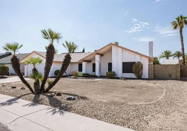 Photo 2 of Single family home for sale at 2309 W Port Royale Ln, Phoenix, AZ 85023 | MLS# 7074706 | Listing updated on 2026-09-03