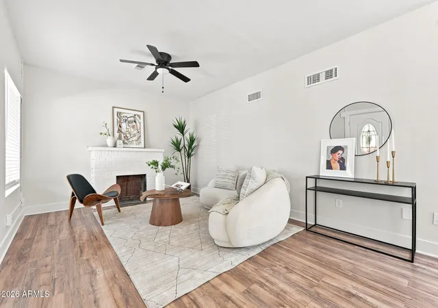Photo 2 of Single family home for sale at 1005 E Moreland St, Phoenix, AZ 85006 | MLS# 7074893 | Listing updated on 2026-09-11
