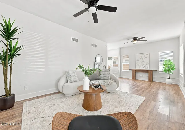 Photo 3 of Single family home for sale at 1005 E Moreland St, Phoenix, AZ 85006 | MLS# 7074893 | Listing updated on 2026-09-11
