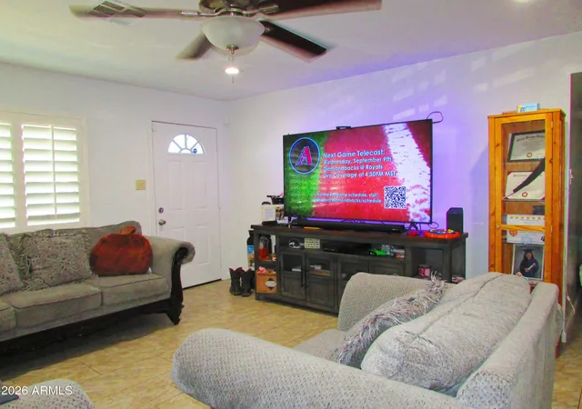 Photo 3 of Single family home for sale at 2911 W Montebello Ave, Phoenix, AZ 85017 | MLS# 7073660 | Listing updated on 2026-09-11