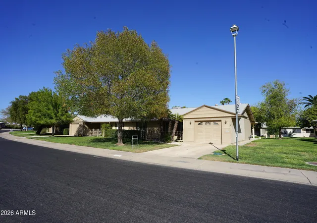Photo 2 of Townhouse for sale at 13813 N 99 Drive, Sun City, AZ 85351 | MLS# 7078046 | Listing updated on 2026-09-11