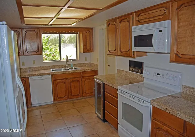 Photo 3 of Townhouse for sale at 7435 E Sundance Trl #403, Carefree, AZ 85377 | MLS# 7074872 | Listing updated on 2026-09-03