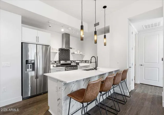 Photo 3 of Single family home for sale at 3131 N Central Ave #4001, Phoenix, AZ 85012 | MLS# 7075992 | Listing updated on 2026-10-09