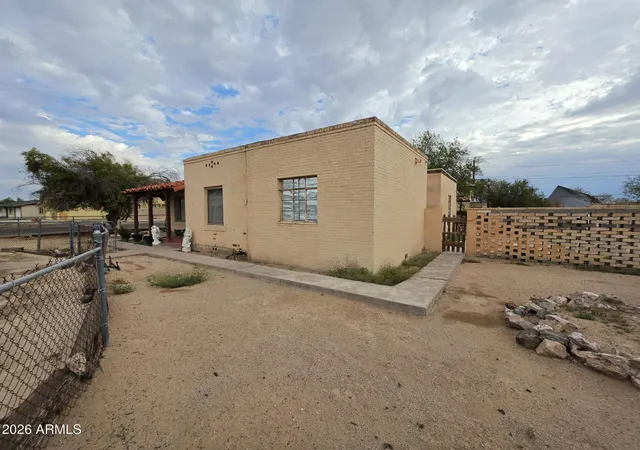 Photo 3 of Single family home for sale at 202 3rd Avenue E, Buckeye, AZ 85326 | MLS# 7073682 | Listing updated on 2026-09-01