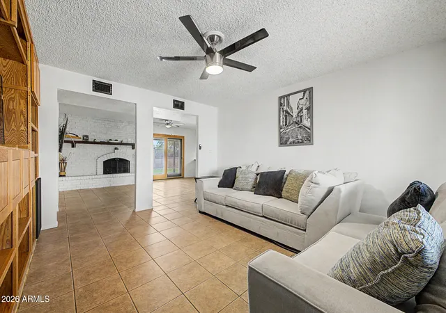 Photo 4 of Single family home for sale at 8539 N 104th Avenue, Peoria, AZ 85345 | MLS# 7077631 | Listing updated on 2026-09-24
