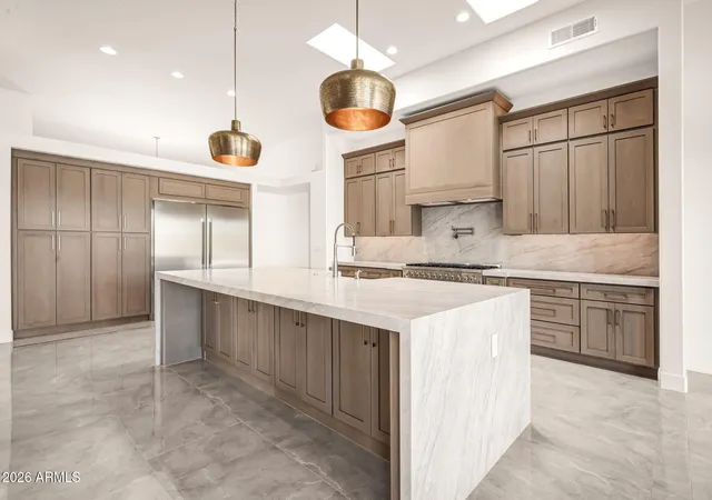 Photo 2 of Single family home for sale at 30323 N 66th Street, Cave Creek, AZ 85331 | MLS# 7075595 | Listing updated on 2026-09-14
