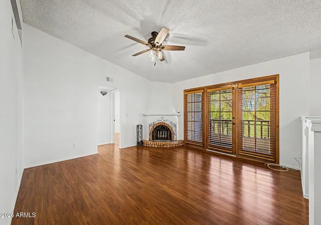 Photo 2 of Condo for sale at 7300 N Dreamy Draw Dr #211, Phoenix, AZ 85020 | MLS# 7074140 | Listing updated on 2026-09-03